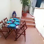 Maria Apartman *